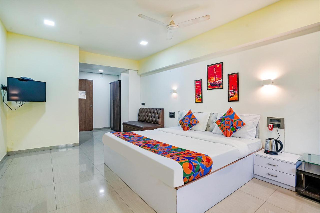 Fabexpress White House - Nr Midc Khargar Hotel Koparpada Luaran gambar