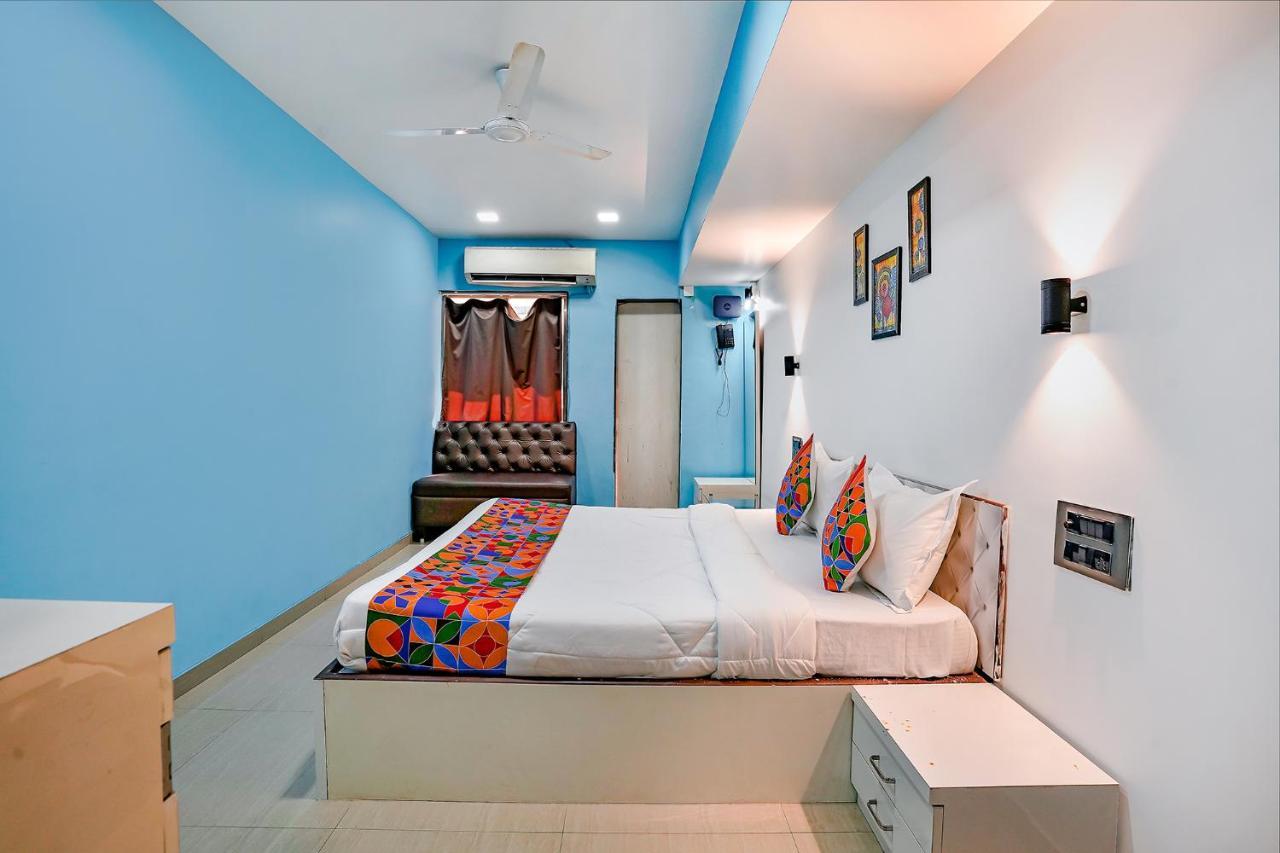 Fabexpress White House - Nr Midc Khargar Hotel Koparpada Luaran gambar